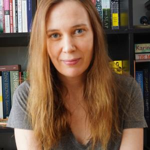 Κirsten Theuns
