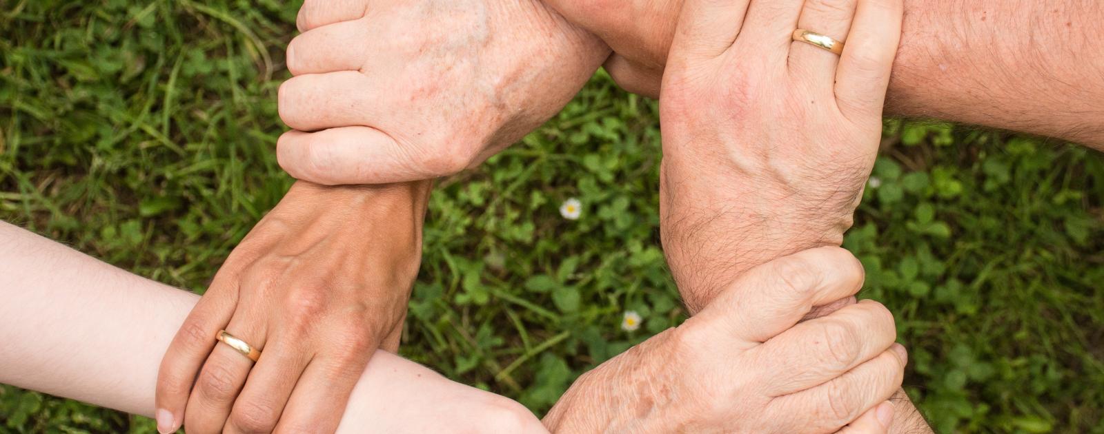 hands holding each other